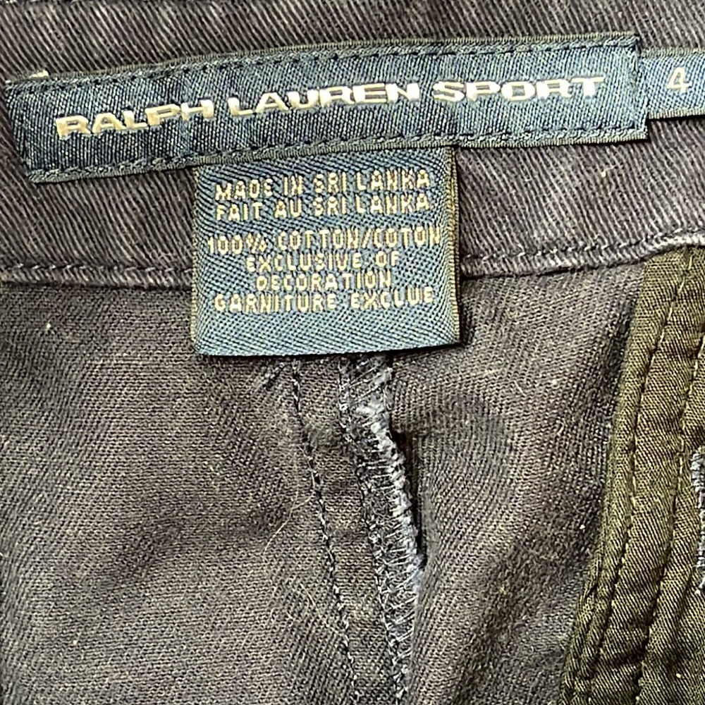 Shorts - Picture 3 of 3